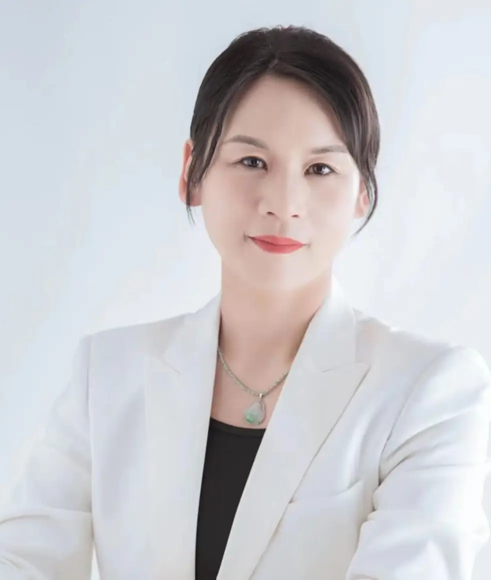 杨玲